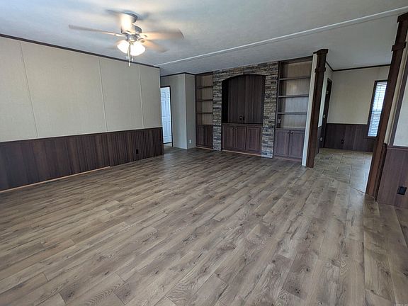 4th image of 227 Mount Tabor Rd