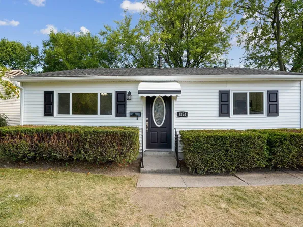 1374 Grovewood Dr, Columbus, OH 43207