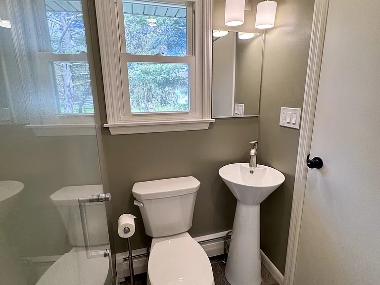 9 Richards Ave — Photo 23