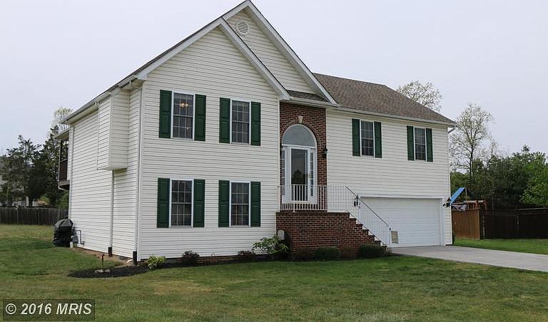 1st image of 126 Brenton Ct
