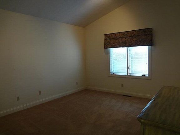 5th image of 2045 Sussex Pl