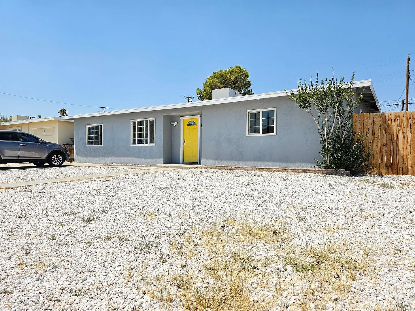 Remodeled Home for Rent Fresh, Modern, and Move-In Ready — Photo 2