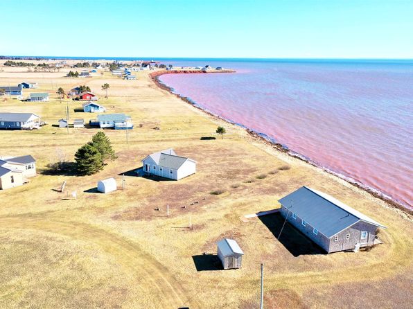 57 W Side Ct, Hampton, PE C0A 1J0