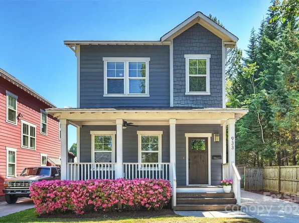 933 Sweetbriar St, Charlotte, NC 28205