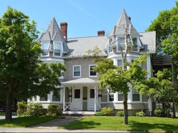 159 Elm St Floor 3, North Attleboro, MA 02760