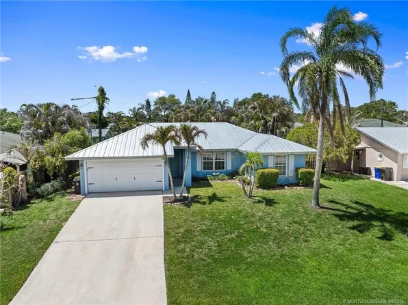 984 NW 16th Pl, Stuart, FL 34994