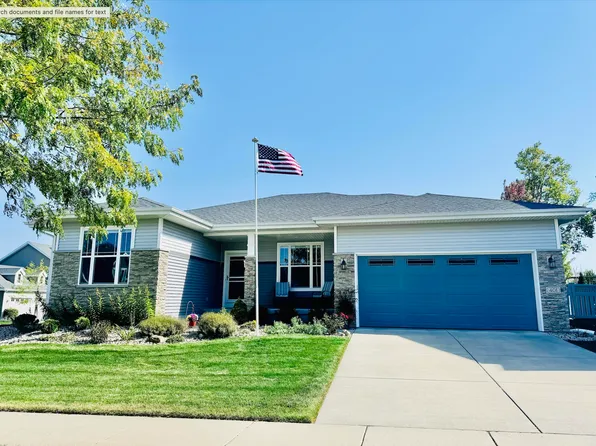 401 Blue Moon Dr, Verona, WI 53593