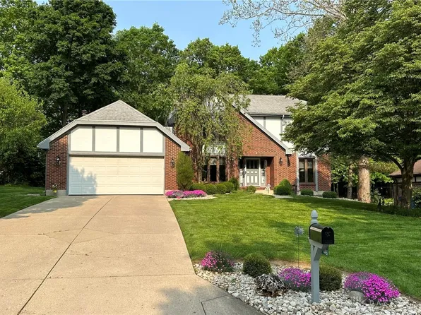 4461 Valley Brook Dr, Englewood, OH 45322