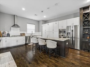 1617 Crockett St, Houston, TX 77007