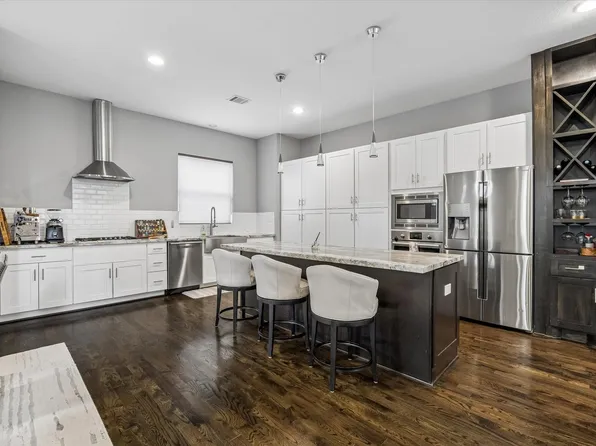 1617 Crockett St, Houston, TX 77007