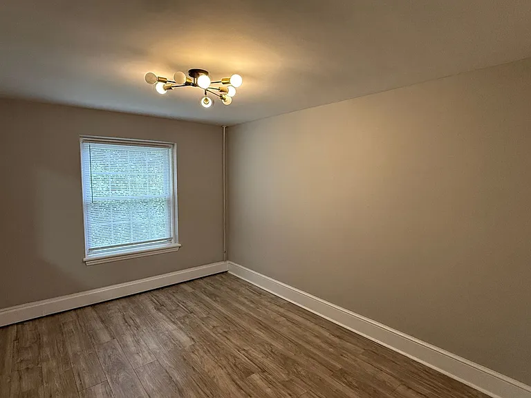 403 S Washington St #5 — Photo 7