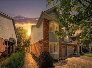 1305 Walkers Line, Burlington, ON L7M4N7