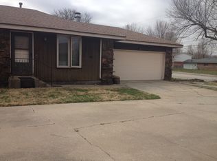 3600 S Farm Road 135, Springfield, MO 65807