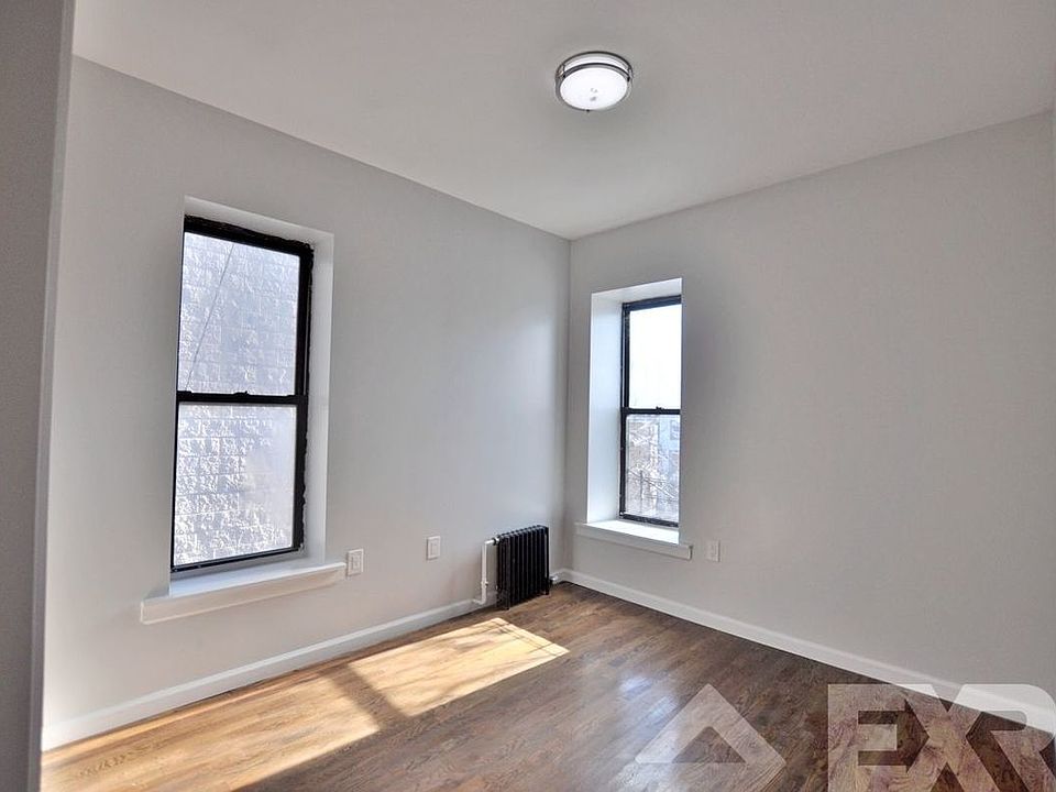 2nd image of 43 Underhill Ave #D5