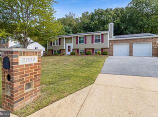 2008 Rosewood Dr, Waldorf, MD 20601