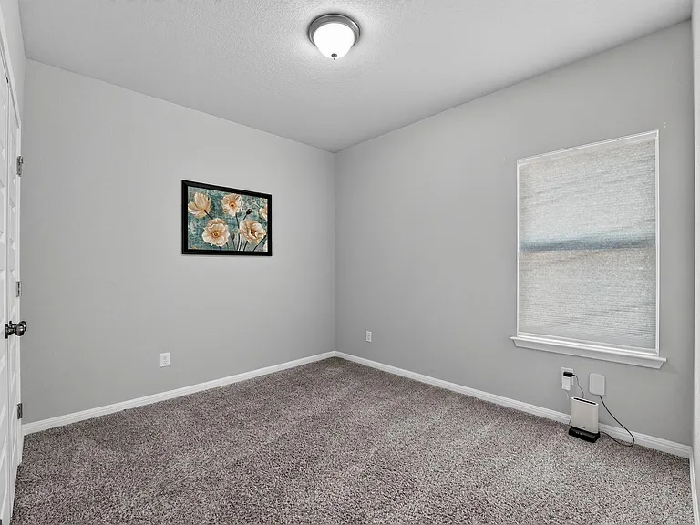 105 Drifter Ln — Photo 14