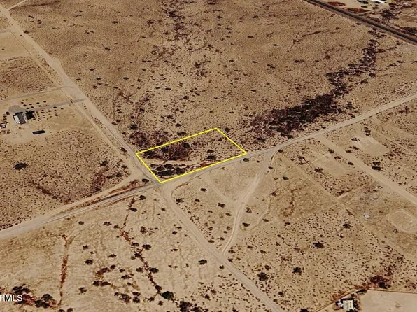 1 Broadway Road #96, Tonopah, AZ 85354