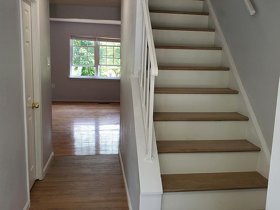 4th image of 2805 Hogan Ct
