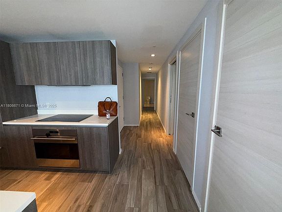4th image of 801 S Miami Ave #1504