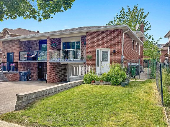 2nd image of 33 Robbinstone Dr #Basement