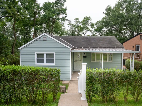 437 Elizabeth St, Etna, PA 15223
