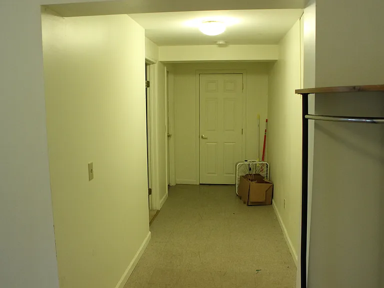 45 Hazel St — Photo 6