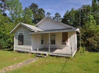 10008 Tom Lee Rd, Picayune, MS 39466