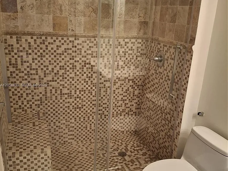 9021 SW 94th St #Penthouse 05 — Photo 16