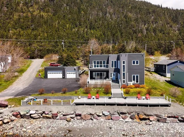 7 Gambins Lane, Long Harbour, NL A0B2J0
