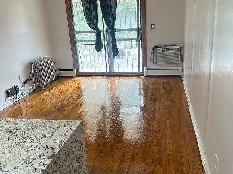 3237 Olinville Ave — Photo 2