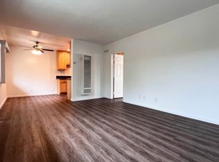 11111 Lexington Dr APT 12, Los Alamitos, CA 90720