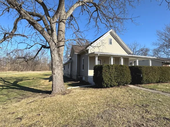 616 E Main St, Amboy, IL 61310