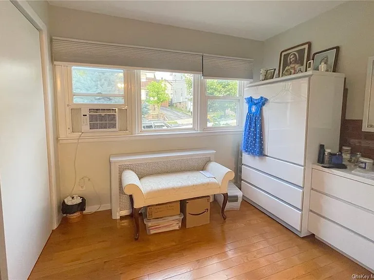 313 Stanley Ave #1 — Photo 9