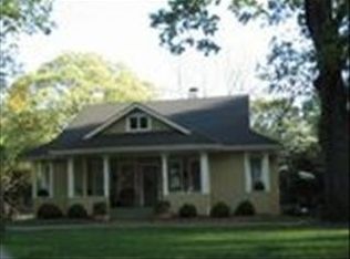 210 Hampton Ct, Athens, GA 30605