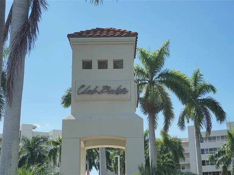 6093 Bahia Del Mar Cir #277 — Photo 2