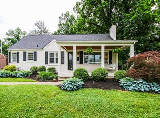 4216 Alton Rd, Saint Matthews, KY 40207