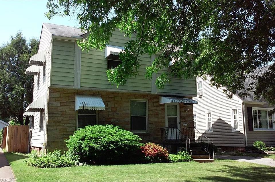 1st image of 16209 Ernadale Ave