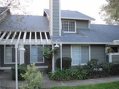 1st image of 163 Pierpoint Cir