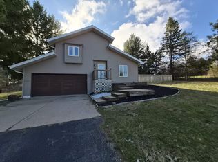 13439 Parkcrest Pl, Roscoe, IL 61073