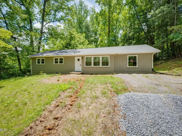151 Taylortown Rd, Johnson City, TN 37601