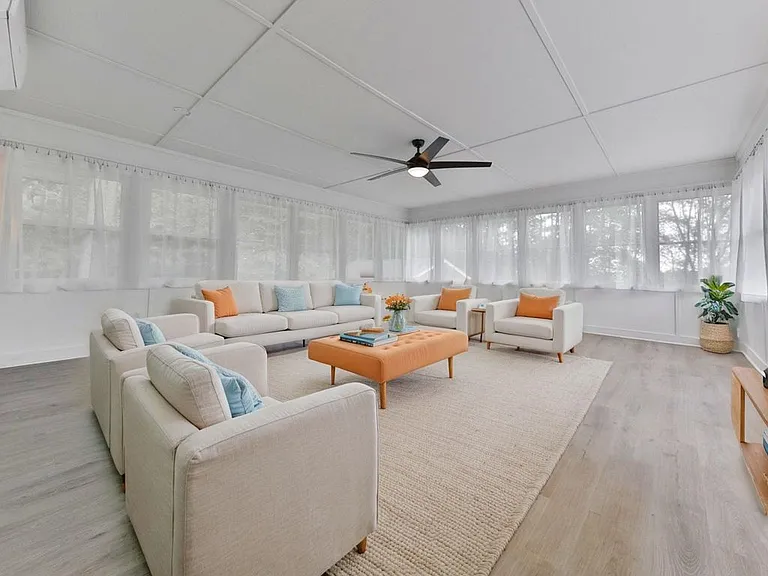 Virtual Sun Room