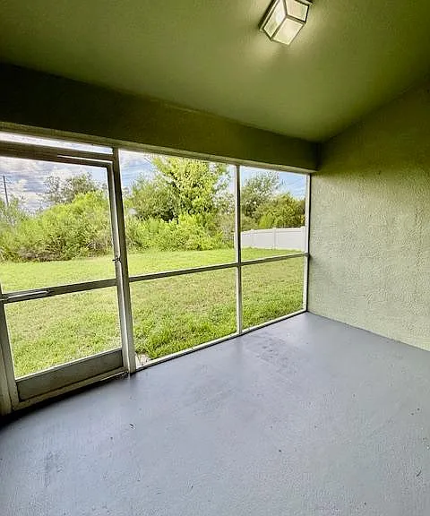 4035 Langdrum Dr — Photo 24