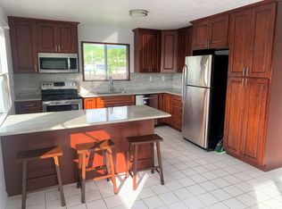 1120 Lauloa St, Kailua, HI 96734