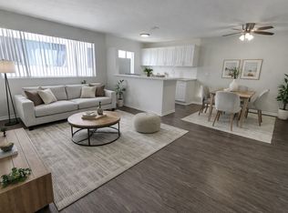 4733 S Slauson Ave APT 8, Culver City, CA 90230
