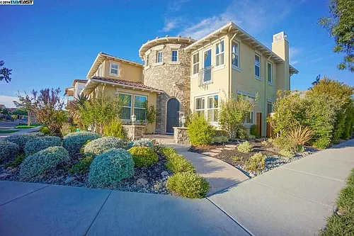 3200 Spicewood Ln Photo 1