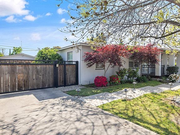 5th image of 1703 W Laurel Avenue