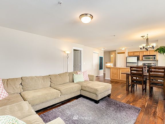 4th image of 15611 18th Avenue W #F-201