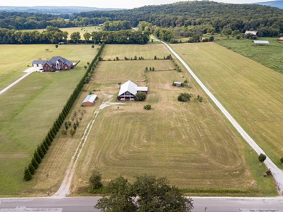 Prop. Extends to far trees 