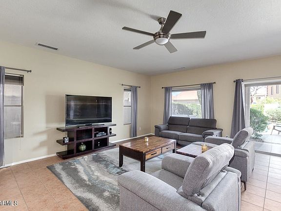 5th image of 8548 W Sonora St