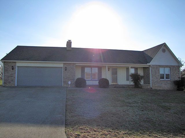 2nd image of 105 Kent Haven Dr